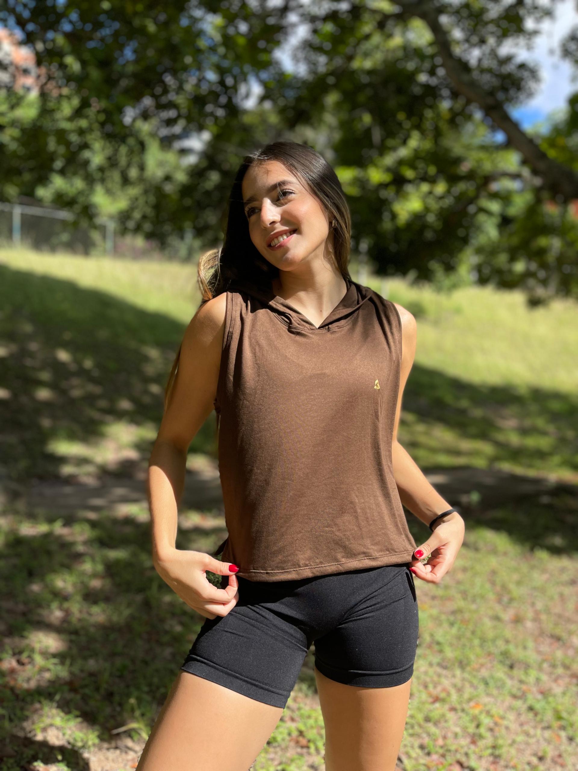 Camisa DryFit AZ para mujer