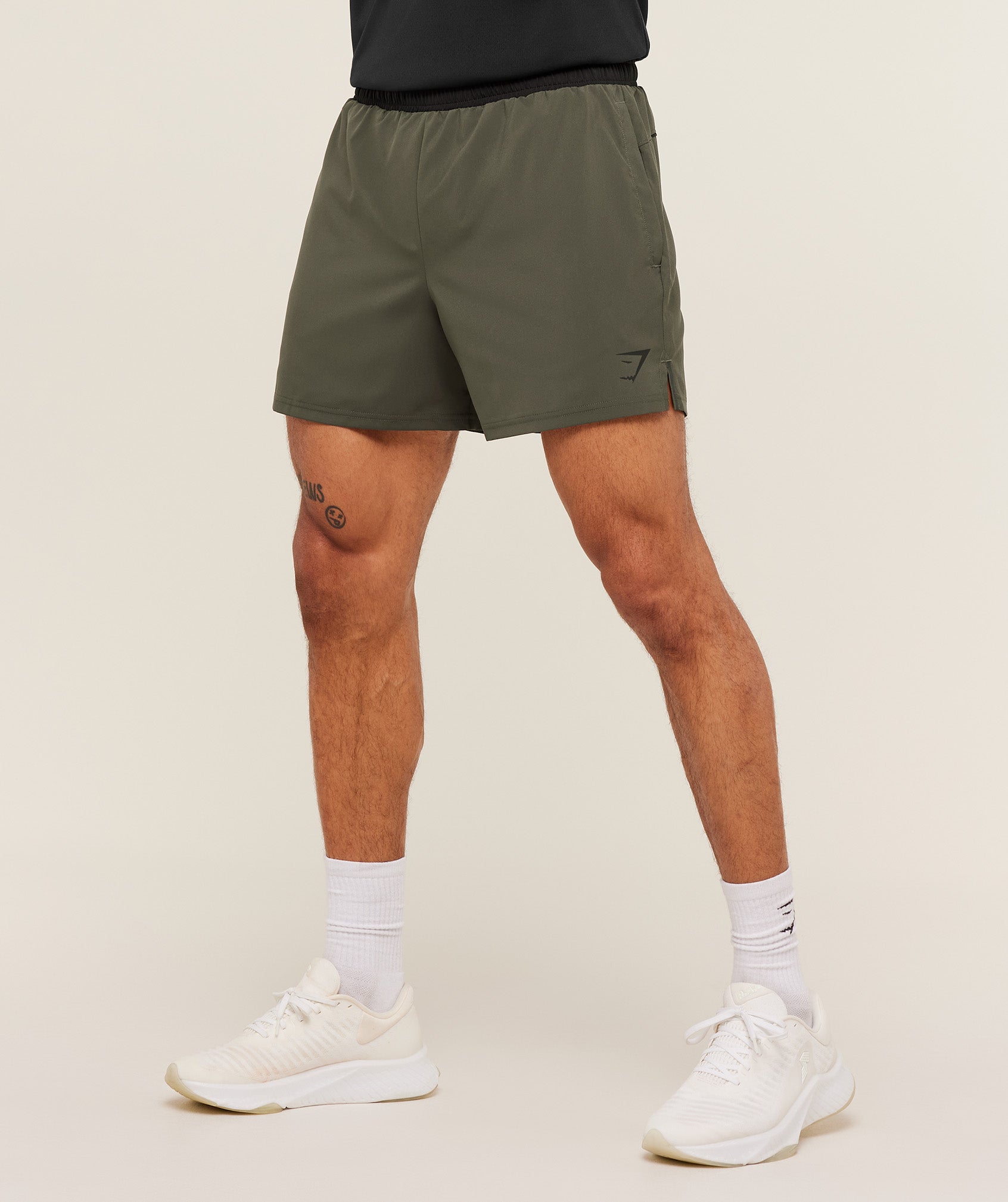 Gymshark Arrival Contrast Shorts - Strength Green/Black
