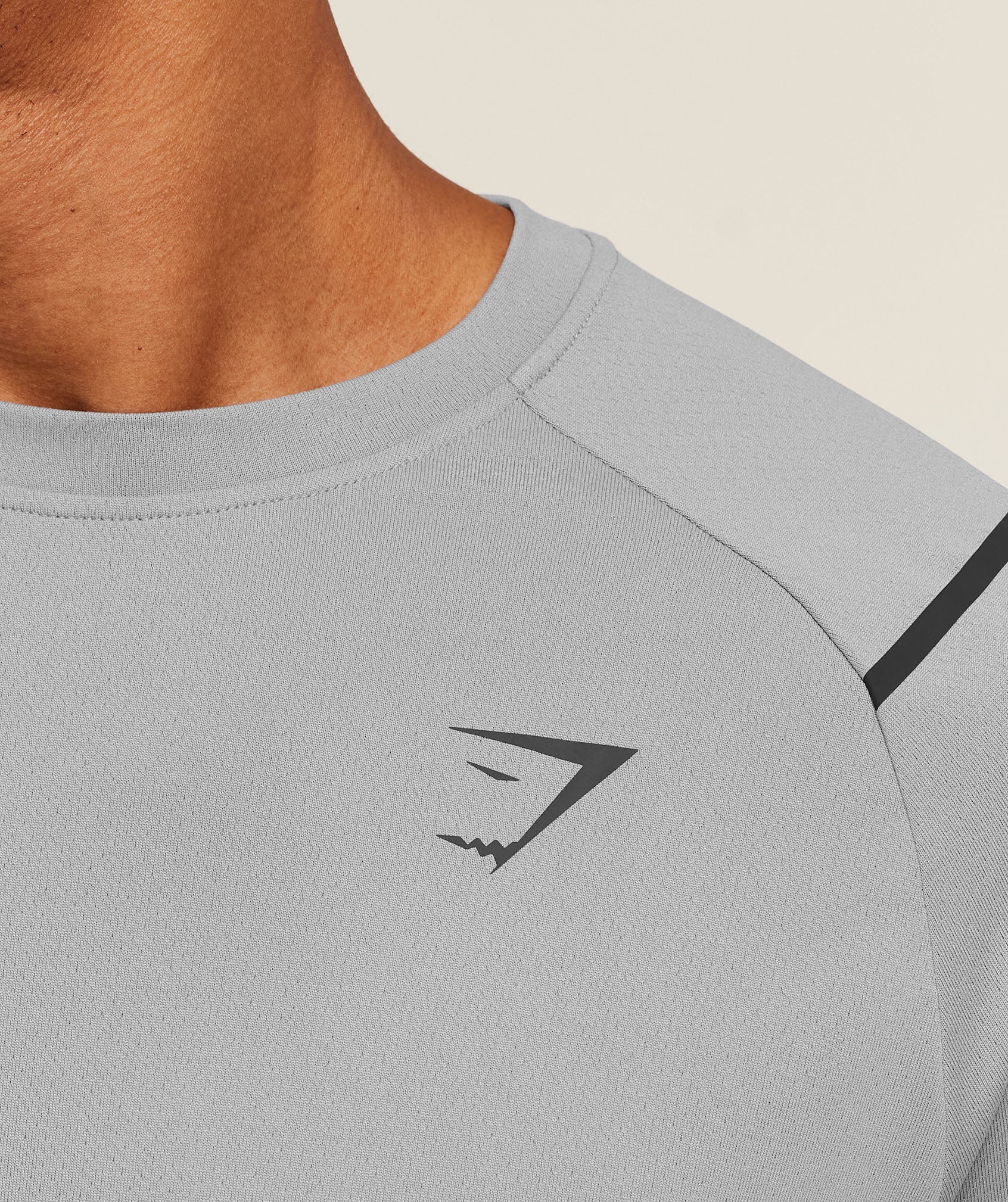 Gymshark Arrival Contrast T-Shirt - Smokey Grey / Grey