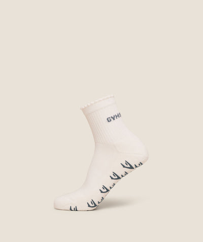 Gymshark Frill Pilates Midi Sock